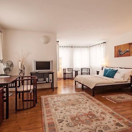 Domus Henrici Hotel Прага Екстериор снимка