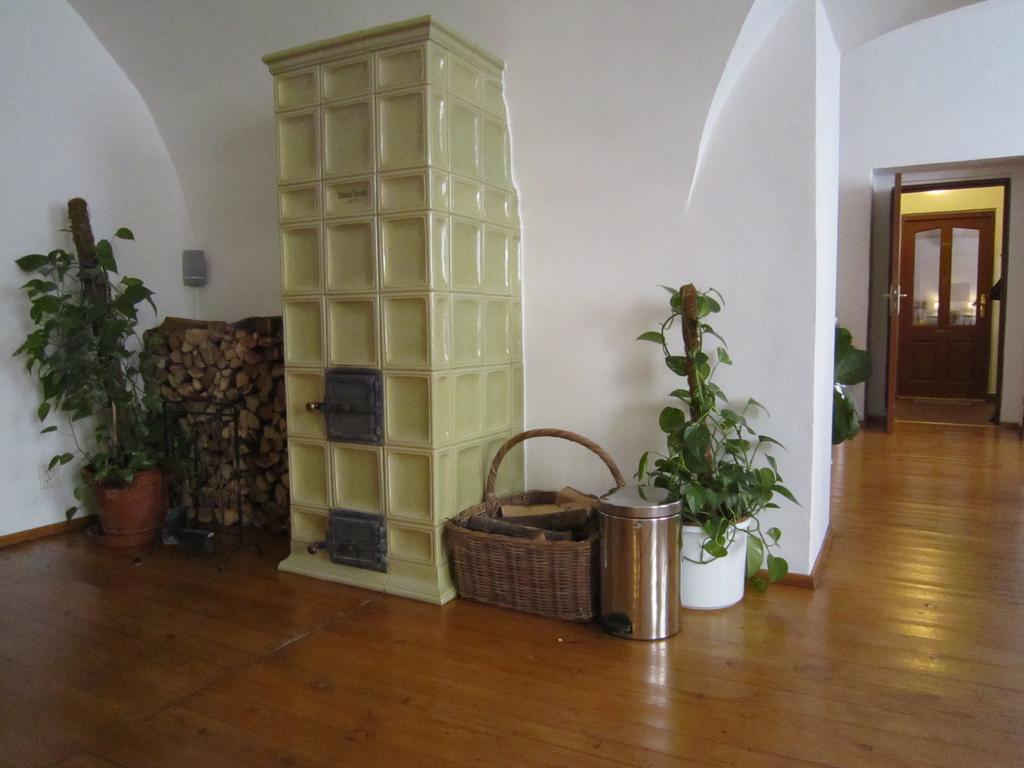 Domus Henrici Hotel Прага Екстериор снимка