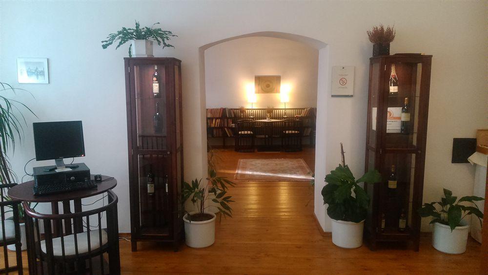 Domus Henrici Hotel Прага Екстериор снимка