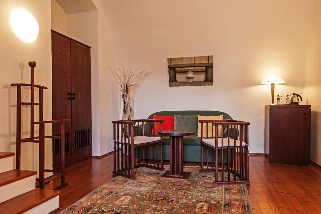 Domus Henrici Hotel Прага Екстериор снимка