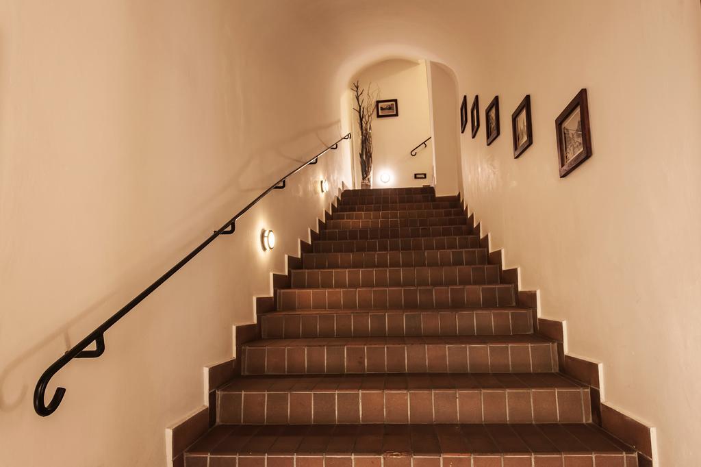 Domus Henrici Hotel Прага Екстериор снимка